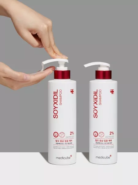 Medicube Укрепляющий шампунь против выпадения волос Soyxidil Shampoo 490 мл